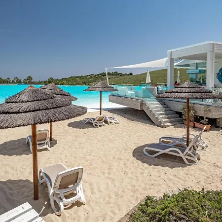 Beautiful At Alcazaba Lagoon Daire Estepona